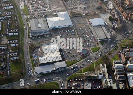 Luftansicht des Queens Shopping Park, London Road, Preston, Lancashire Stockfoto