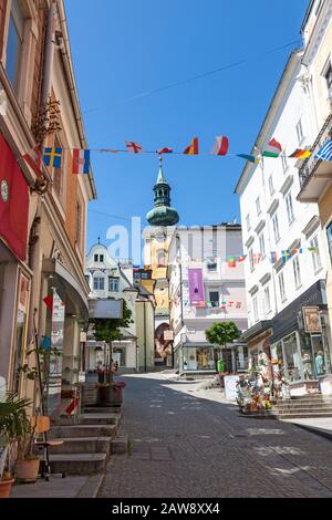 Gmunden, Österreich - 28. Juni 2014: Alte Innenstadt von Gmunden Stockfoto