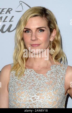 Los Angeles, Kalifornien. Februar 2020. Rhea Seehorn bei der Ankunft für EINEN BESSEREN ANRUF SAUL Season 5 Premiere, The ArcLight Hollywood, Los Angeles, CA 5. Februar 2020. Kredit: Priscilla Grant/Everett Collection/Alamy Live News Stockfoto