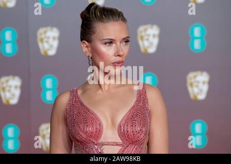 Scarlett Johansson besucht EE British Academy Film Awards 2020 in der Royal Albert Hall - BAFTA Awards 2020 - London, Großbritannien (02.02.2020). Nutzung weltweit Stockfoto