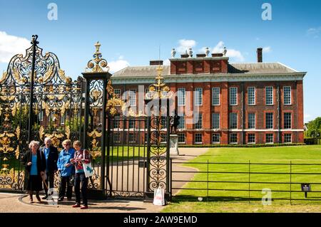 Kensington Palace, das Zuhause der jungen Royals. Stockfoto