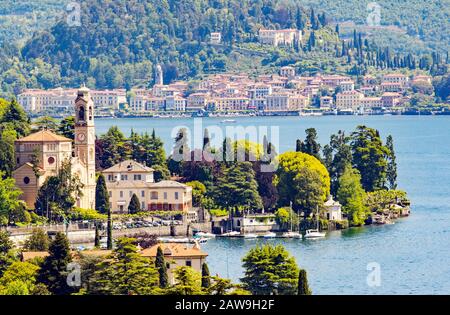 Comer See - Tremezzo mit Bellagio im Hintergrund Stockfoto