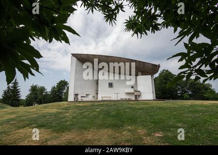 Notre-Dame-du-Haut de Ronchamp Stockfoto