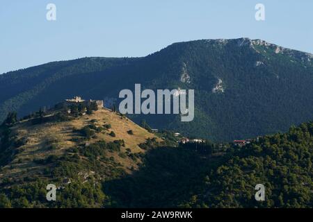 Schloss Mendenitsa, in der Nähe von Thermopylae, Griechenland Stockfoto