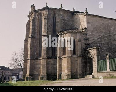 ABSIDE DEL CONVENTO DE SANTO DOMINGO - SIGLO XIII - GOTICO ESPAÑOL. LAGE: CONVENTO DE SANTO DOMINGO. Ribadavia. Orense. SPANIEN. Stockfoto