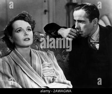 1941, HOLLYWOOD, USA: Der gefeierte Filmschauspieler HUMPHREY BOGART (* 1899, † 1957) mit MARY ASTOR, Pubblicity still by THE MALTESE FALCON (* Il M. Stockfoto