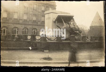 1918 , 5. dezember , IN METZ-FRANKREICH : Denkmal für den deutschen Kaiser FRIEDRICH III. Von der Stadt von PRESSBURG (* zwischen 1831 und 1888-3) nach der Besetzung durch die F Stockfoto