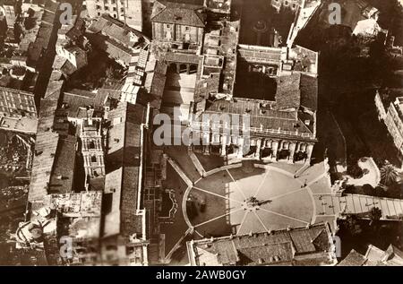 1920 ca. , ROMA , ITALIEN : DER CAMPIDOGLIO ( Kapitolium ) mit der MARCAURELIO-Statue aus der Luft. Dieses Foto wurde vor der Zerstörung w gedreht Stockfoto