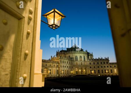 Turin, ITALIEN - November 2011: Jagdresidenz Stupinigi, eine der Residenzen des Königshauses von Savoyen aus dem 18. Jahrhundert. Stockfoto