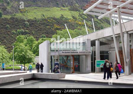 Eintritt in Das schottische Parlament in Edinburgh Stockfoto