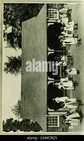 Tuberkulose im Säuglingsalter und Kindesalter: Ihre Pathologie, Prävention und Behandlung. Ner Road, N. E. - Zur Beschreibung siehe Bericht Dr. Bulstrodes an den Örtlichen Regierungsrat, OnSanatoria zum Verzehr und einige andere Aspekte der Tuberkulose Frage S. 409. London, 190S. Berichte über medizinische Beamte der oben genannten Häuser finden Sie in den Jahresberichten des Metropolitan Asylums Board. Dr. Bulstrode gibt in seinem offiziellen Bericht Beschreibungen dieser Häuser und Illustrationen zu East Cliff House und Millfield, loc atpp. 404, 4S4. 4 Sir William Treloar gibt eine Prognose über die Arbeit dieses Institutes Stockfoto