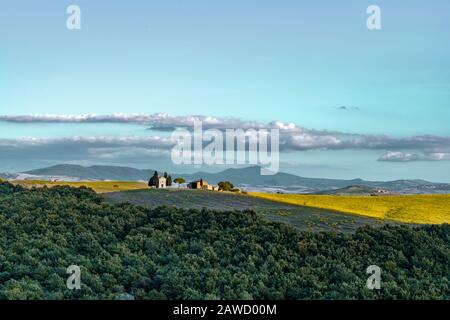 Italien, Toskana - 27. September 2019: Landschaft in der Nähe von Pienza Stockfoto