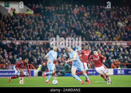 Nottingham, Großbritannien. Februar 2020. Luke Ayling von Leeds United beim Sky Bet Championship Match zwischen Nottingham Forest und Leeds United am City Ground, Nottingham, am Samstag, den 8. Februar 2020. (Kredit: Pat Scaasi/MI News) Foto darf nur für redaktionelle Zwecke in Zeitungen und/oder Zeitschriften verwendet werden, Lizenz für kommerzielle Nutzung erforderlich Kredit: MI News & Sport /Alamy Live News Stockfoto