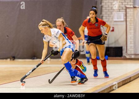 Rotterdam, 08-02-2020, Topsportcentrum Rotterdam, Finale Nederlands Kampioenschap Zaalhockey Hoofdklasse Dames. Gabrielle Mosch während des Spiels Kampong - Laren. Stockfoto