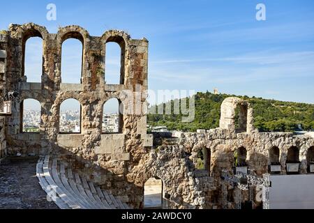 Alte antike Ruinen an einem Sommertag in Akropolis Griechenland, Athen Stockfoto