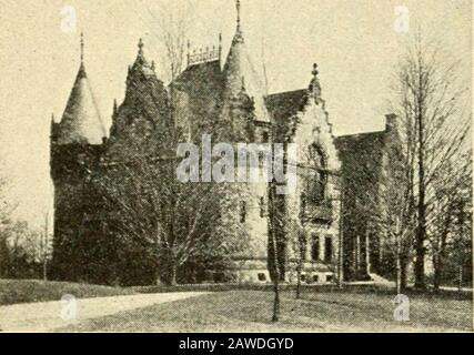 Trolleyreisen durch Neuengland .. . Q-reen Hill*/ •• ••:.?Ark. •-•• U0BT5IE8; PR-.TTgfie]d Wabste COPYRIGHT. 1913. In der TROLLEYPRESSE fahren 40 Trolleyfahrten durch Neuengland. Stockfoto