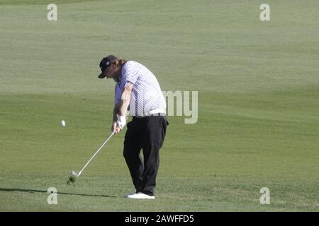 Kieselstrand, USA. Februar 2020. Monterey, Kalifornien, USA 7. Februar 2020 Colt Ford spielt am dritten Tag des AT&T Pro-Am PGA Golf Events in Pebble Beach Credit: Motofoto/Alamy Live News auf den 18 Stockfoto