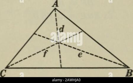 Ebene und Geometrie des Volumenkörpers. F gleiche Abbildungen sind gleich. § 110. III Diskussion Diese Konstruktion ist immer möglich, und es gibt nur eine Lösung. Z. B. 90. Konstruieren Sie ein Dreieck mit zwei Seiten und dem eingeschlossenen Winkel. Z. B. 91. Konstruieren Sie ein isosceles Dreieck, in Anbetracht des Winkels des Scheitelpunkts andan. Z. B. 92. Konstruieren Sie ein Dreieck mit einer Seite und den beiden Hilfswinkeln. Z. B. 93. Konstruieren Sie ein isosceles Dreieck mit einem Arm und einem der gleichen Winkel. Z. B. 94. Wie viele Teile bestimmen ein Dreieck? Bestimmen drei Anglesdies? Erklären Sie. Z. B. 95. Konstruieren Sie ein isosceles Dreieck, in Anbetracht der Basis und eines Arms. Z. B. Stockfoto