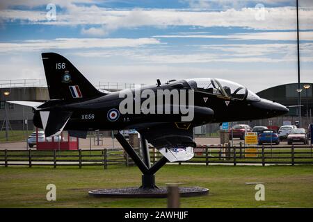 Wächter des RAF Valley Hawk T1 Gate Stockfoto