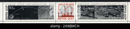 Briefmarke: Sowjetischen Labor Luna-9 auf dem Mond, UdSSR 1966 Stockfoto