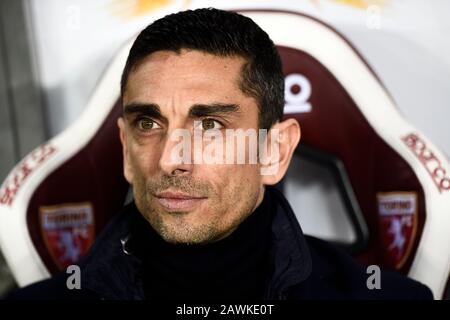 Turin, Italien - 08. Februar 2020: Moreno Longo, Cheftrainer des Torino FC, blickt auf das Spiel des Serie-A-Fußballs zwischen Torino FC und UC Sampdoria zurück. Kredit: Nicolò Campo/Alamy Live News Stockfoto