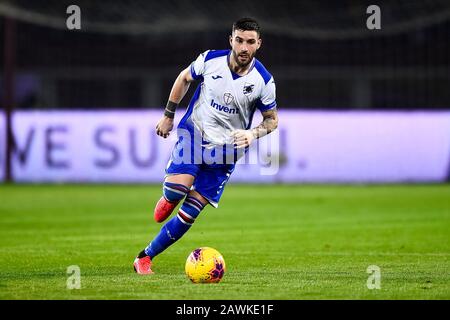 Turin, Italien - 08. Februar 2020: Nicola Murru von UC Sampdoria im Einsatz während des Serie-A-Fußballspiels zwischen Torino FC und UC Sampdoria. UC Sampdoria gewann mit 3:1 über Torino FC. Kredit: Nicolò Campo/Alamy Live News Stockfoto