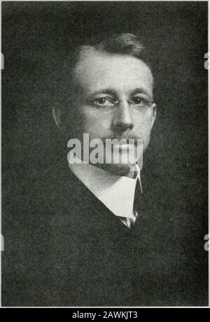 Transaktionen . DR. Derrick T. VAILBorn, Franklin, Ohio, 2. Oktober 1864. GRA(lua t^ed, Miami Med-ical College, 1890. Praktiziert, Cincinnati, 189()-..cademv, 1908. Präsident des. DR. Otto J. Steinborn at Council Bluffs, Iowa, 8. August 1867. Graduierte Wash-ington University (Missouri Medical College), St. Louis, Missouri, 1891.Praktiziert in Chicago, 1892-. Präsident der Akademie, im Jahre 1909. Stockfoto