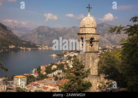 Die katholische Kirche Our Lady of Remedy or Health im Mittelalter. Kotor Altstadt. Kotor Bay. Montenegro Stockfoto