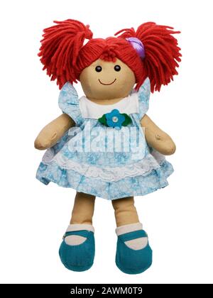 Puppe ragdoll rotes Haar niedlich lächelnd isoliert auf weiß stehend Stockfoto
