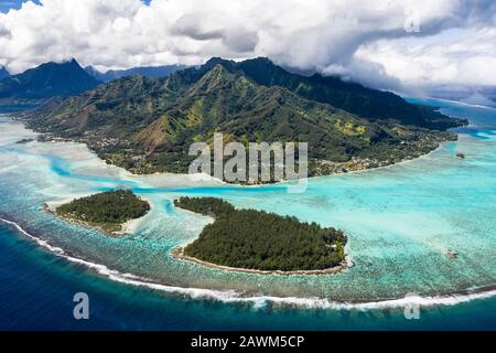 Lagunen im Nordwesten von Moorea, Moorea, Französisch-Polynesien Stockfoto