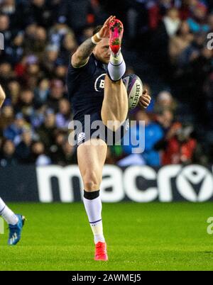 Rugby Union Scotland / England - Murrayfield Stadium, Edinburgh, Schottland, UK Pic Shows: Scotland Full-Back Stuart Hogg, vor dem Kick o hinken Stockfoto