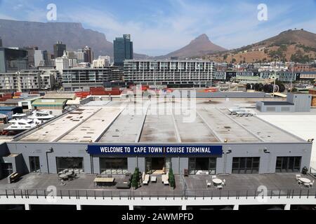 Kreuzfahrtterminal, V&A (Victoria und Alfred) Waterfront, Kapstadt, Table Bay, Western Cape Province, Südafrika, Afrika Stockfoto
