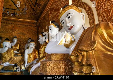 Kyaik Tan Lan oder Kyaikthanlan-Pagode in Mawlamyine oder Moulmein, Mon State, Myanmar Stockfoto