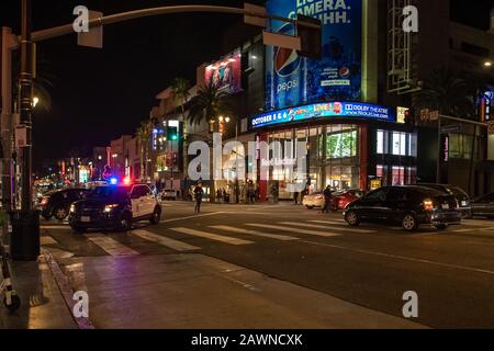 Los Angeles - 5. september 2019: Polizeieinsatz bei einem Autounfall auf dem boulevard hollywood Stockfoto