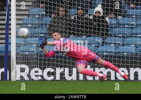 London, Großbritannien. Februar 2020. West Bromwich Albion Torhüter Sam Johnstone macht beim EFL Sky Bet Championship Match zwischen Millwall und West Bromwich Albion in Den, London, England am 9. Februar 2020 eine Rettung im Fliegenflug. Foto von Ken Sparks. Nur redaktionelle Nutzung, Lizenz für kommerzielle Nutzung erforderlich. Keine Verwendung bei Wetten, Spielen oder einer einzelnen Club-/Liga-/Spielerpublikationen. Kredit: UK Sports Pics Ltd/Alamy Live News Stockfoto