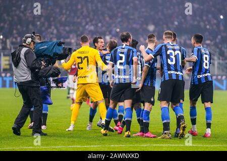 Mailand, Italien. Februar 2020. Die squadra (inter) während des FC Internazionale vs AC Mailand, italienisches Serie-A-Fußballspiel in Milano, Italien, 09. Februar 2020 Credit: Independent Photo Agency/Alamy Live News Stockfoto