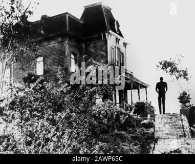 1960 , USA : ANTHONY PERKINS in PSYCHO , von ALFRED HITCHCOCK (* 1899; † 1980) , Pubblicitary still - KINO - FILM - REGISTA CINEMATOGRAFICO - TRILLER Stockfoto