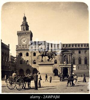 1905 Ca, BOLOGNA, ITALIEN: PIAZZA MAGGIORE und Palazzo ACCURSIO ( Stadtpalast ), Denkmal für König Vittorio Emmanuele II di Savoia . Pho Stockfoto