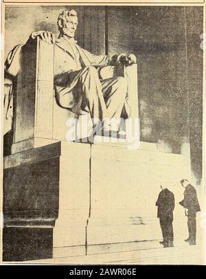 Statuen des Abraham Lincoln Memorial . Abraham Lincoln - Geboren Am 12. Februar 1809. MIT BOSHEIT GEGENÜBER MIT WOHLTÄTIGKEITSORGANISATIONEN FÜR ALLE. IjJ^fLJC*^^-^ d stotU:* Stockfoto