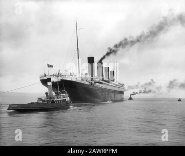 1912 , 2. april , SOUTHAMPTON , GROSSBRITANNIEN : Die britische Ozean-Liner RMS TITANIC Seeversuche 2. April 1912- FOTO STORICHE - HISTORIENFOTOS - NAVE - Stockfoto
