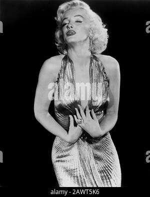 1952 , USA : die gefeierte Hollywood-Filmschauspielerin MARILYN MONROE ( 1926 - 1962 ) , Pubblicity noch für den Film GENTLEMEN PREFER BLONDES ( 1953 Stockfoto