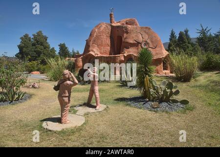 Das einzigartige Haus Casa Terracota, komplett aus Backnon, Villa de Leyva, Boyaca, Kolumbien Stockfoto