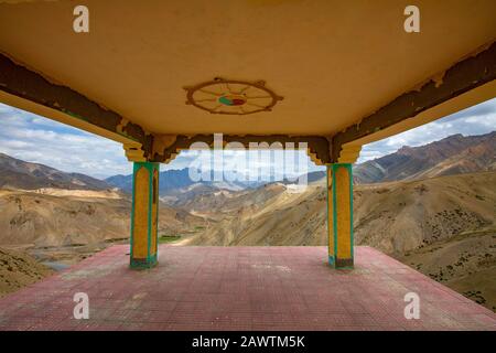 View Point, Fotu La Pass, Ladakh, Indien. Fotu La ist einer von zwei hohen Gebirgspässen zwischen LEH und Kargil Stockfoto