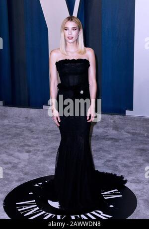 Beverly Hills, Kalifornien, USA. Februar 2020. Emma Roberts besucht die Oscar-Party der Vanity Fair 2020 im Wallis Annenberg Center for the Performing Arts am 9. Februar 2020 in Beverly Hills, Kalifornien. Foto: Crash/imageSPACE/MediaPunch Credit: MediaPunch Inc/Alamy Live News Stockfoto