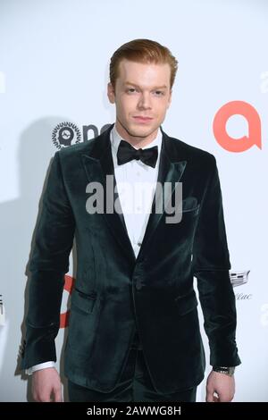 Los Angeles, USA. Februar 2020. Los ANGELES, CA - 9. FEBRUAR: Cameron Monaghan besucht die Oscar Viewing Party der Elton John AIDS Foundation am 9. Februar 2020 in Los Angeles, Kalifornien. Credit: Imagespespace/Alamy Live News Stockfoto