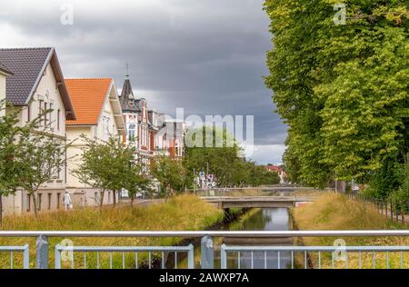 Blick auf die Stadt Oldenburg, eine unabhängige Stadt in Niedersachsen, Deutschland Stockfoto