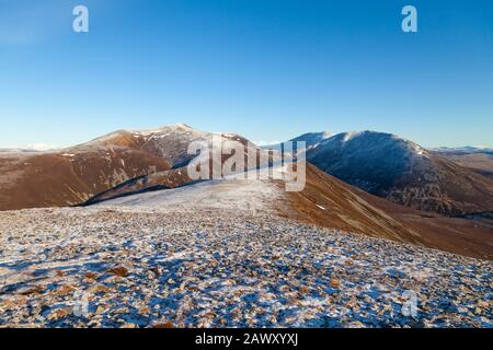 Die Beinn A'Ghlo Range, Braigh Coire Chruinn-bhalgain und Carn nan Gabhar vom Gipfel von Carn Liath Stockfoto