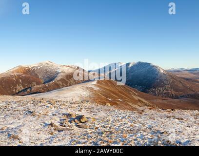 Die Beinn A'Ghlo Range, Braigh Coire Chruinn-bhalgain und Carn nan Gabhar vom Gipfel von Carn Liath Stockfoto