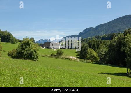 Schöne Landschaft des Bauges Massivs bei Annecy in Frankreich Stockfoto