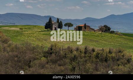 Capella di Vitaleta, Kapelle, Val d'Orcia, Toskana, Italien Stockfoto